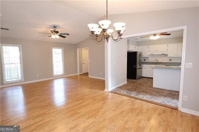 Building Photo - 3946 Blake Ct