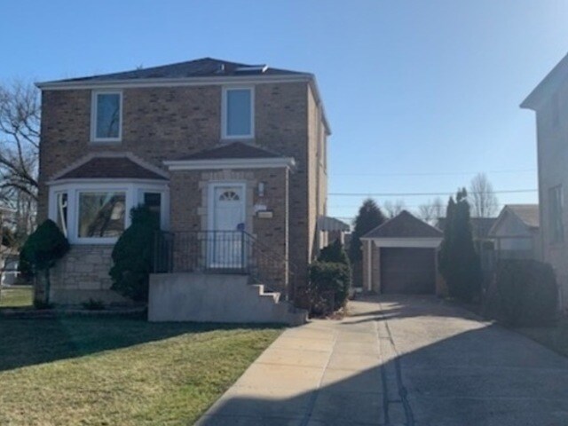 Primary Photo - 4151 N Oriole Ave