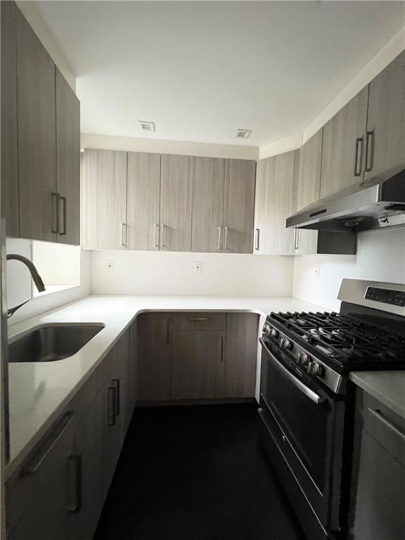 Foto del edificio - 560 67th St