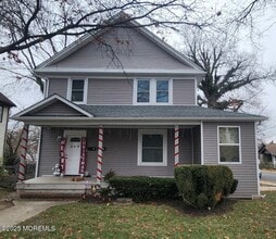 Building Photo - 209 Gatzmer Ave