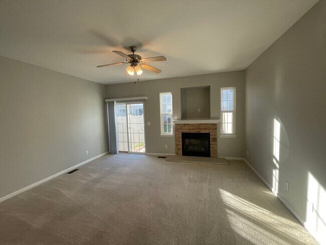 Living Room - 307 Par Five Dr