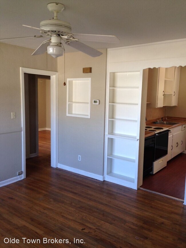 Building Photo - 2 br, 1 bath House - 2204 Vivada Street