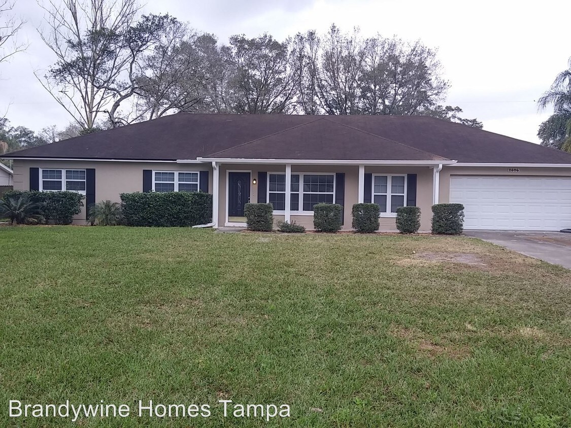 Foto principal - 2806 Bell Shoals Rd