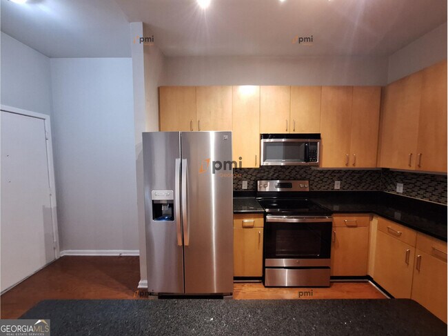 Foto del edificio - 5300 Peachtree Rd