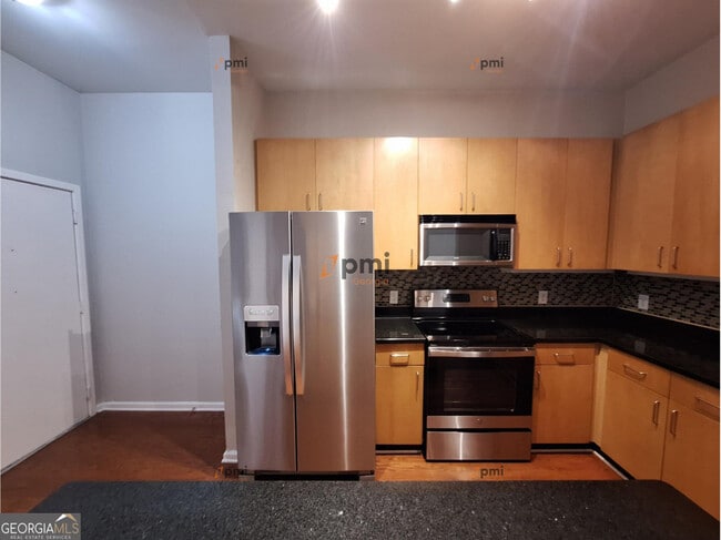 Building Photo - 5300 Peachtree Rd
