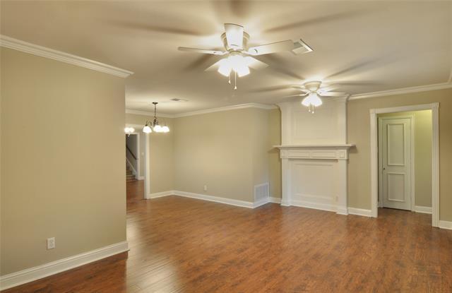 Foto del edificio - 3825 Hawick Ln