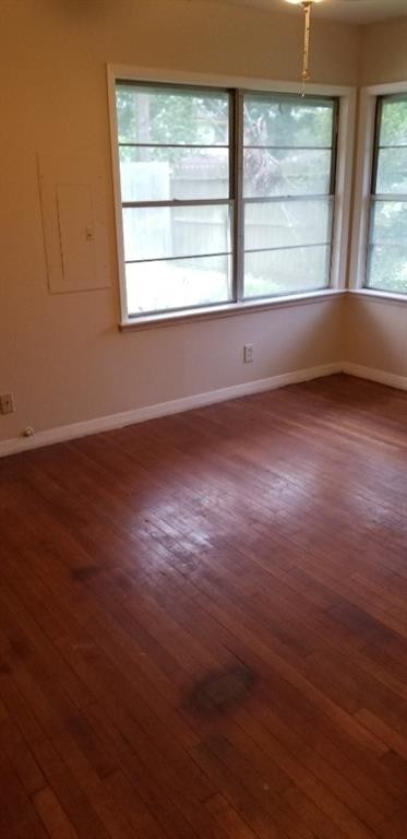 Building Photo - 5403 Meadow Creek Ln