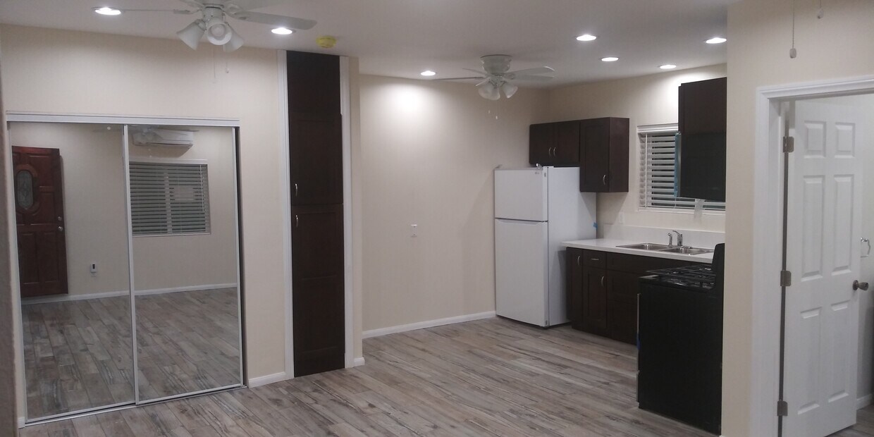 19919 Community St Unit Separate Studio, CA 91306