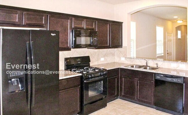 Foto del edificio - 2880 Donnell Dr