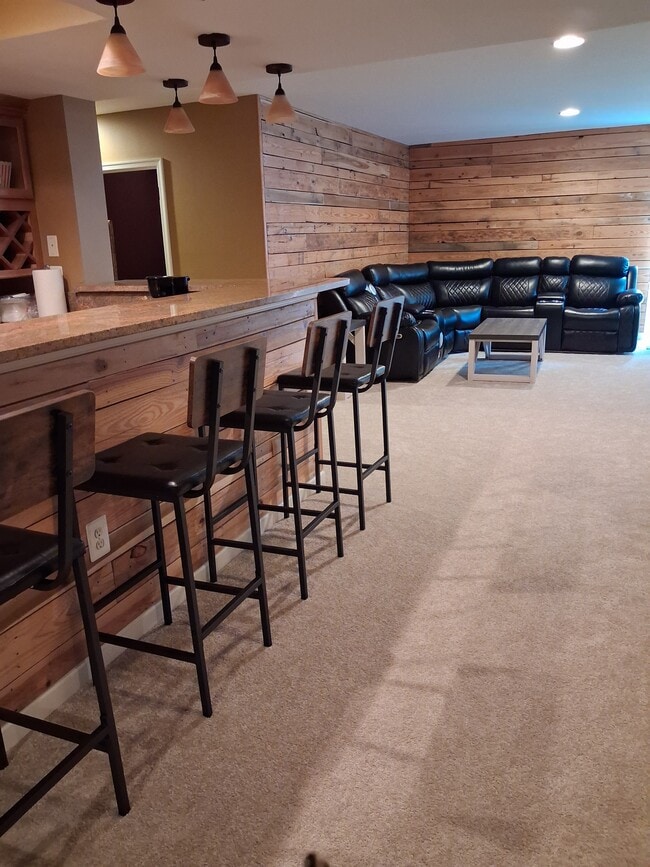 Kitchenette - 1212 Walker Dr