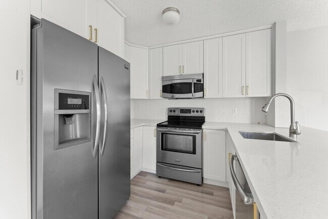 Foto del edificio - 9850 Ridge Creek Rd