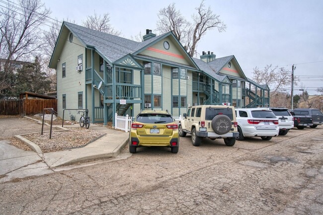 Building Photo - 1725 7th St