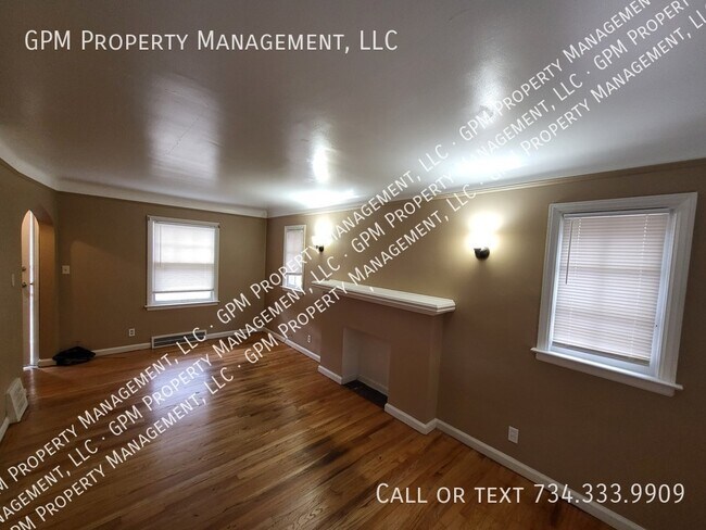 Foto del edificio - 16520 Griggs St