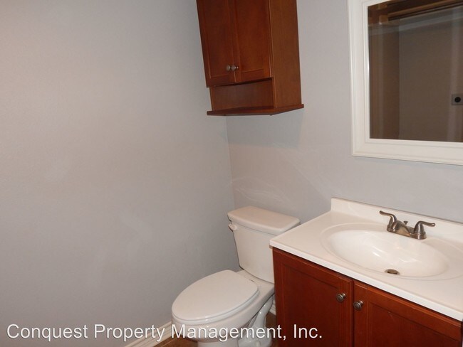 Building Photo - 522 E Charnwood St