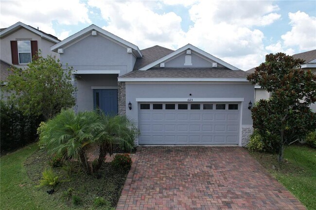 Building Photo - 6123 Voyagers Pl