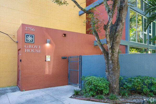 Entrance - Grove House Lofts