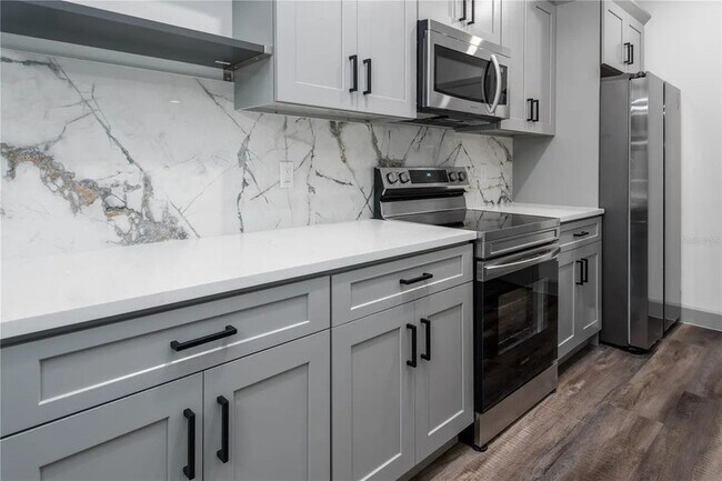 Foto del edificio - 2252 Fernwood St
