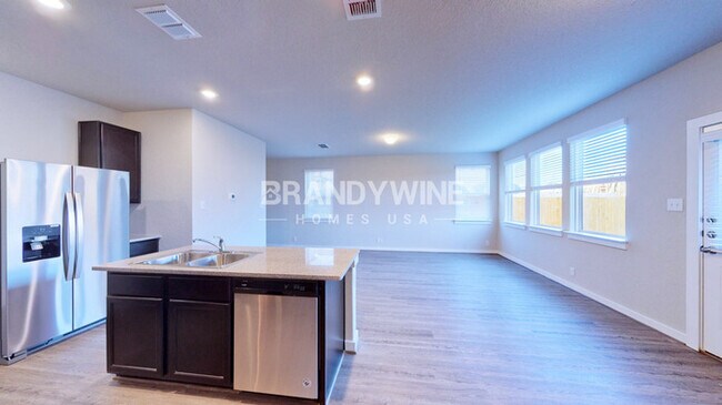 Building Photo - 10310 Ida Gdn Wy