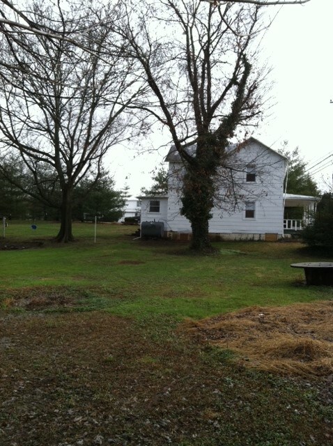 Primary Photo - 9681 Bristersburg Rd