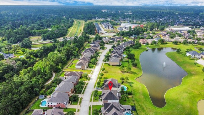 Building Photo - 14311 Lakepointe Bend Ln