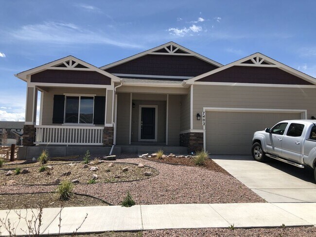 Building Photo - Main Level Living in Banning Lewis Ranch