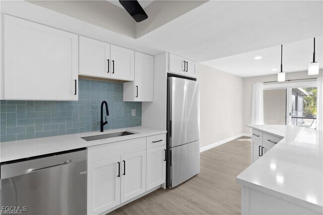 Foto del edificio - 13446 Heald Ln