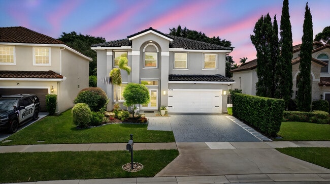 Building Photo - 3738 Old Lighthouse Cir