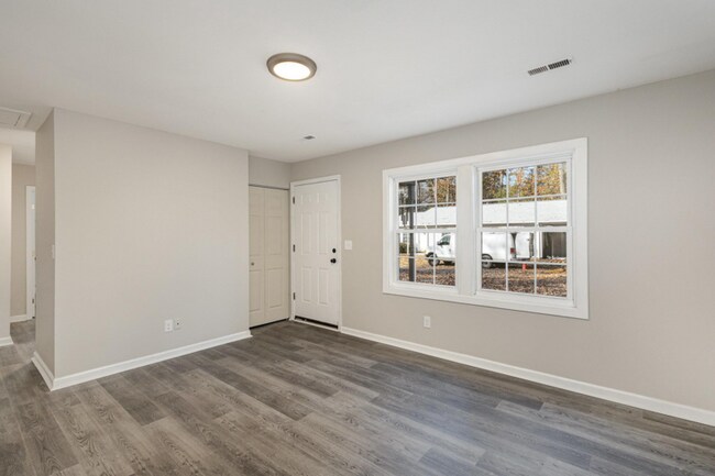 Foto del edificio - 11134 Pine Hill Rd