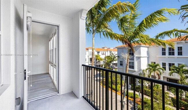 Foto del edificio - 10170 SW 7th St