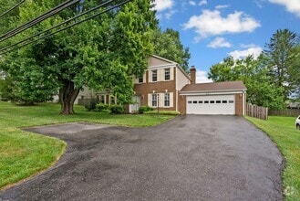 Building Photo - 521 Bonifant Rd