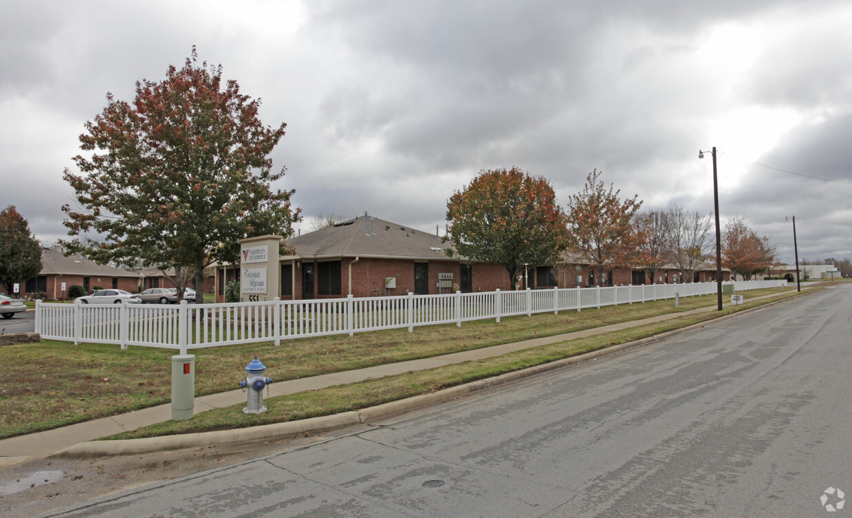 Building Photo - Thomas Square Apartments