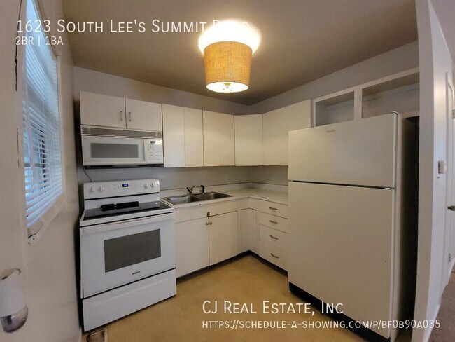 Foto del edificio - 1623 S Lee's Summit Rd