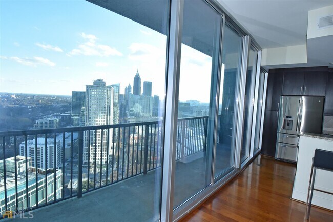 Building Photo - 1080 Peachtree St NE