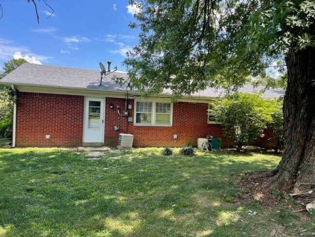 Foto del edificio - 512 Smith Ave