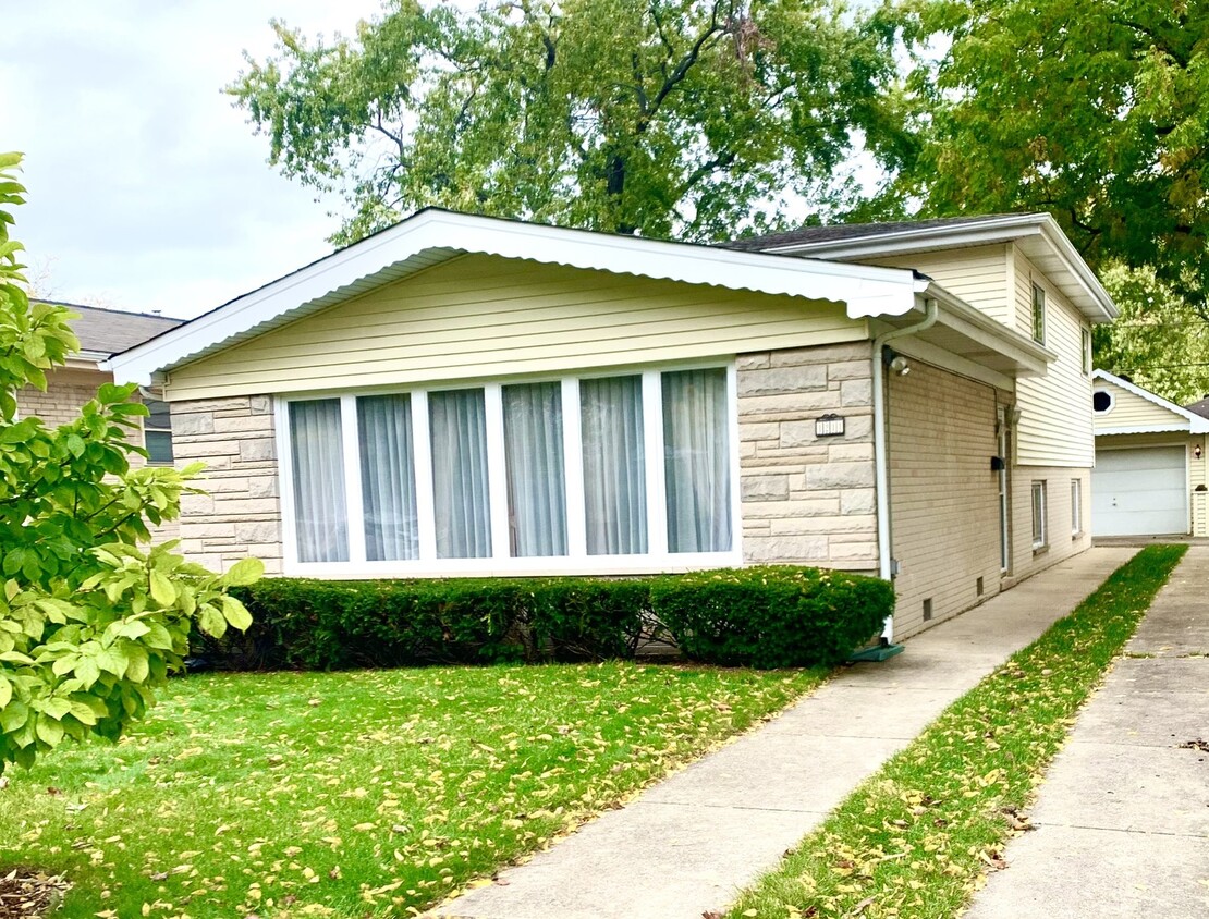 Foto principal - 1211 Good Ave