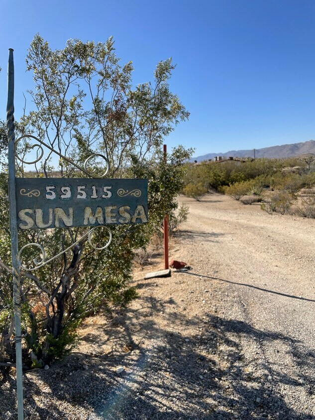 59515 Sun Mesa Dr, Yucca Valley, CA 92284 House Rental in Yucca
