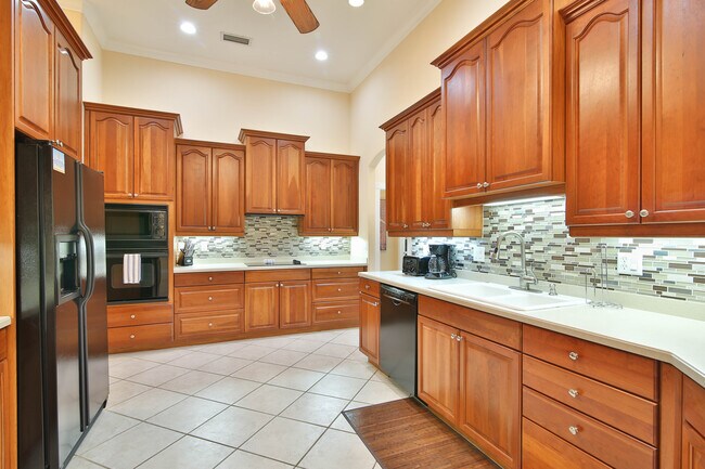 Building Photo - 9219 19th Dr NW