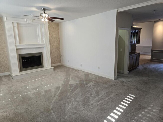 Foto del edificio - 9712 N Montclair Ave
