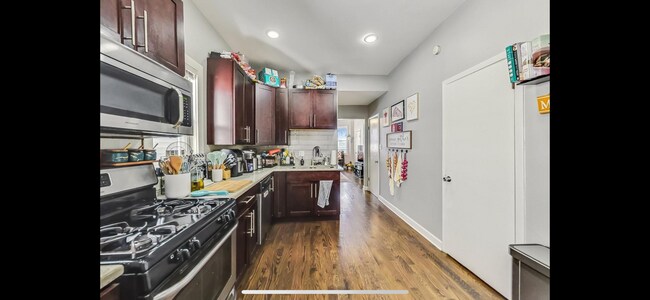 Foto del edificio - 3569 W Cortland St