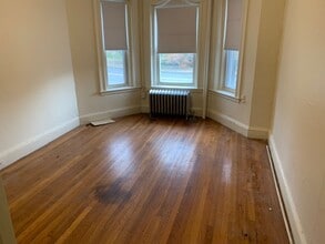 Building Photo - 1175 Boylston St