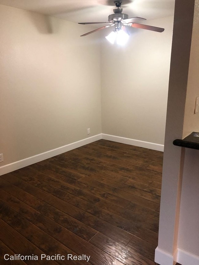Building Photo - 2 br, 1 bath Apartment - 3365 Foxtail Terrace