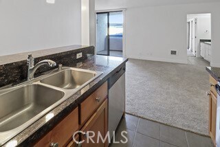 Foto del edificio - 10982 Roebling Ave