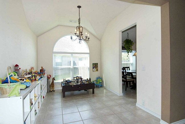 Building Photo - 4907 Slate River Ln