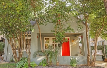 Building Photo - 3948 Sherman Way