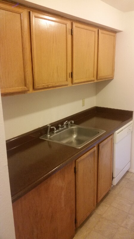 Foto del edificio - 10522 Lake City Way NE