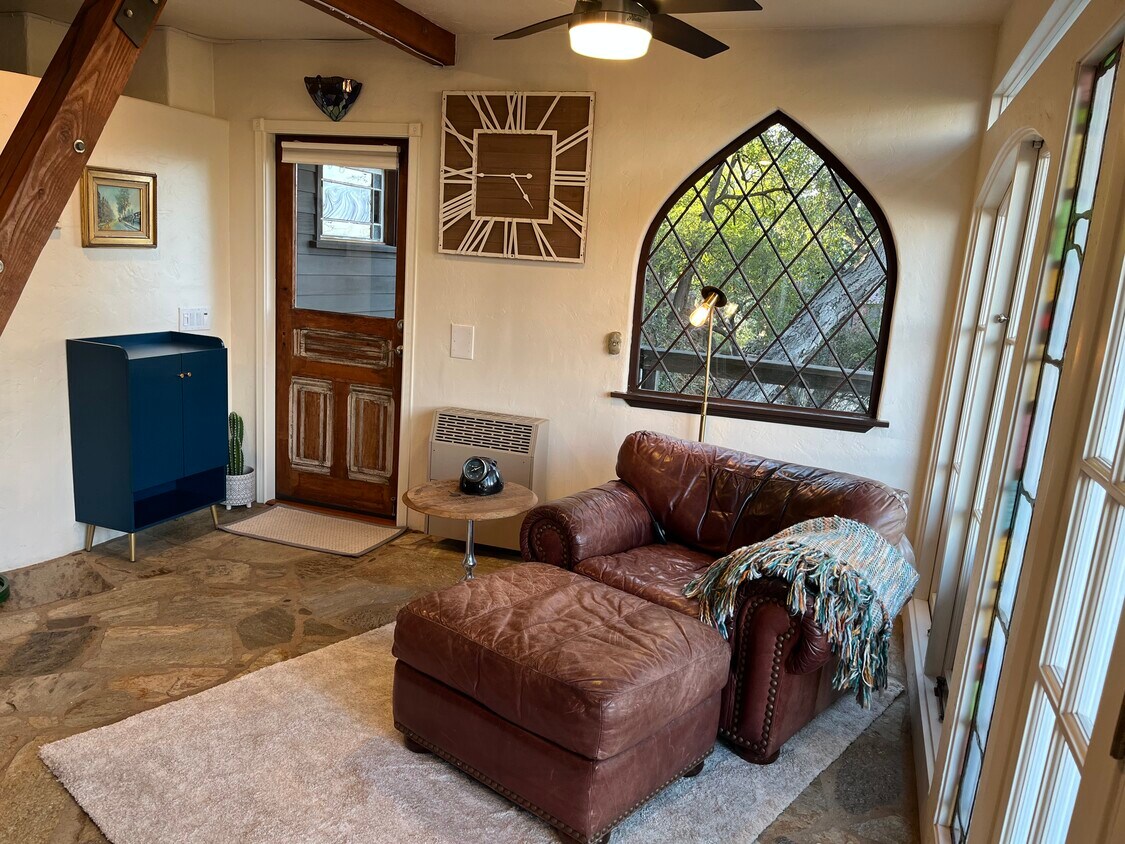 Entrada/Sala de estar 1 - 3026 Valevista Trl