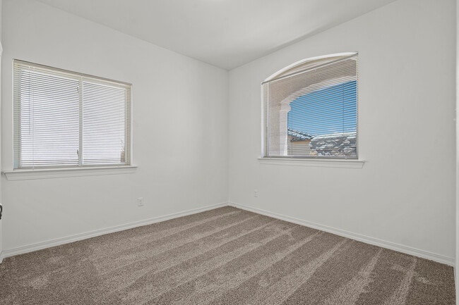Foto del edificio - 245 Hunstanton St