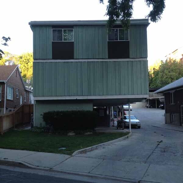 Building Photo - 174 N Canyon Rd