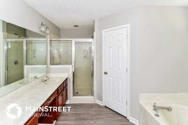 Foto del edificio - 7253 Leeward Cove
