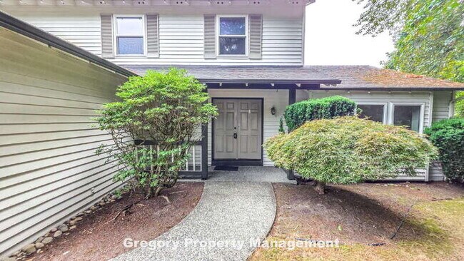Foto del edificio - 16316 NE 46th Ct